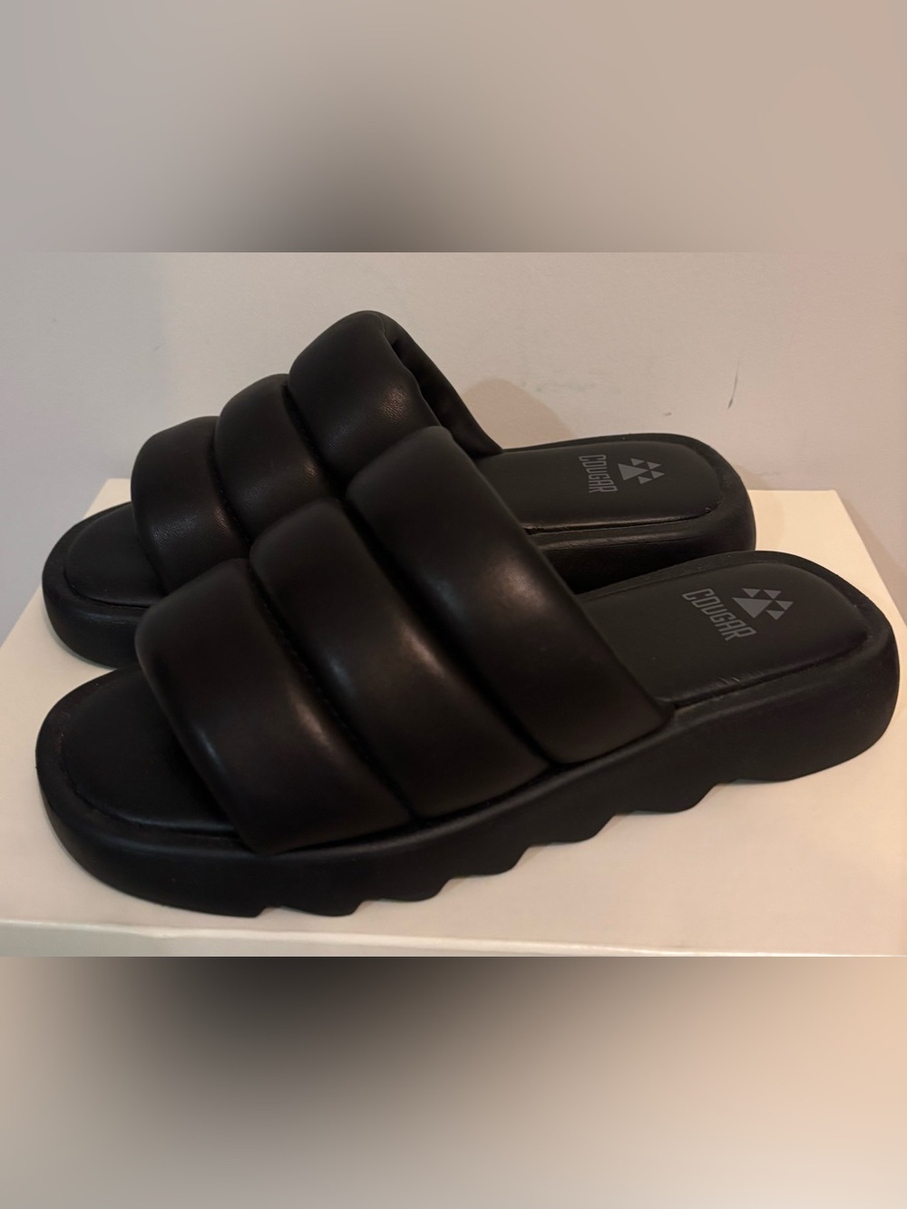 Cougar Leather Julep Slide Sandals